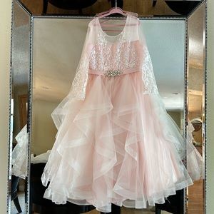 Brand New Beauty Elegant Dress kids 10,11,12